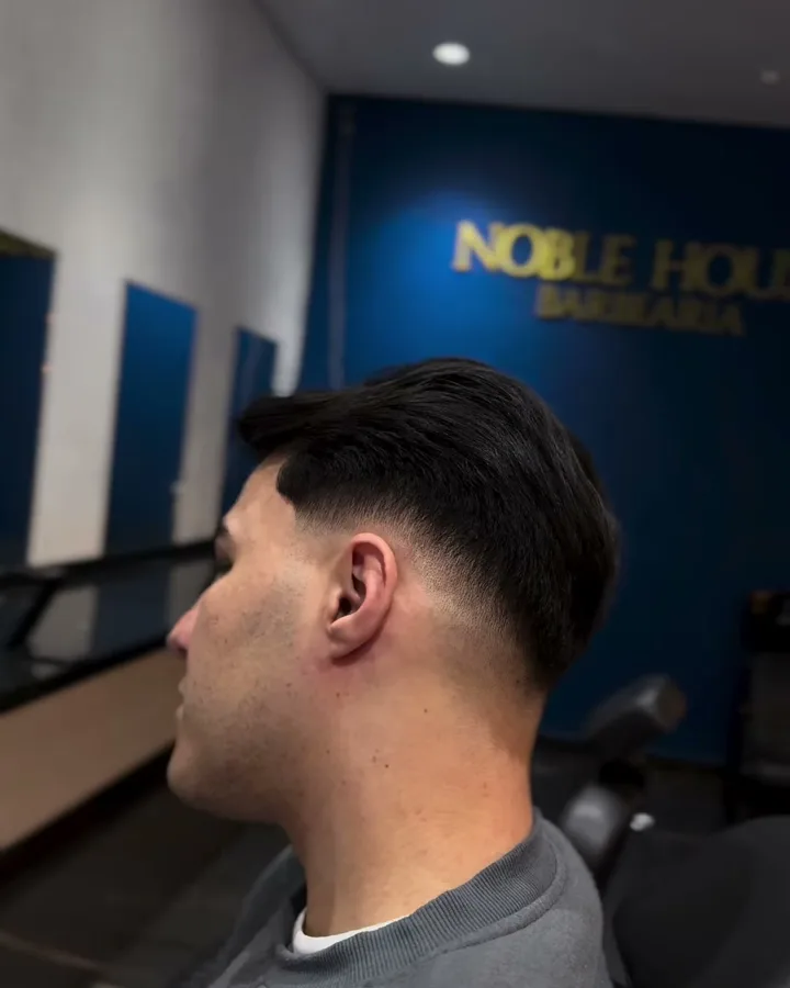 Corte low fade feito na Noble House